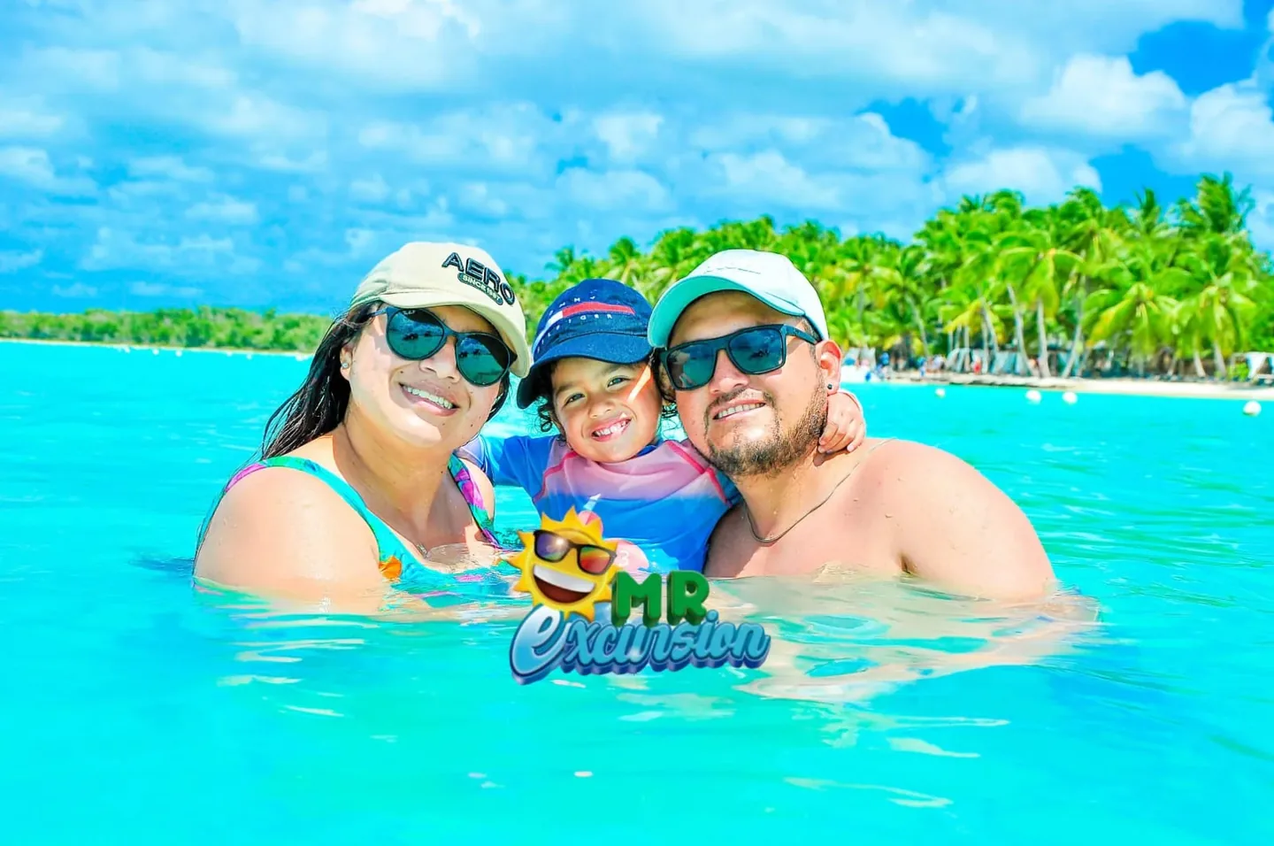 Viajeros en la excursión de Isla Saona